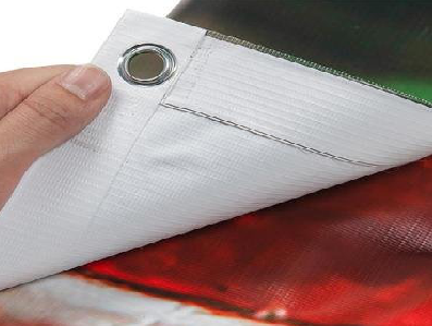 罗甸喷绘和刀刮布的工艺区别。