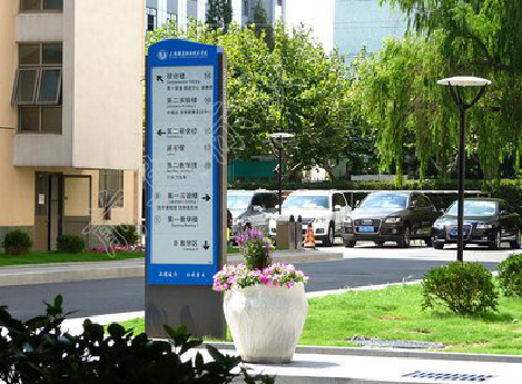 罗甸哪些因素影响宣传栏的制作？